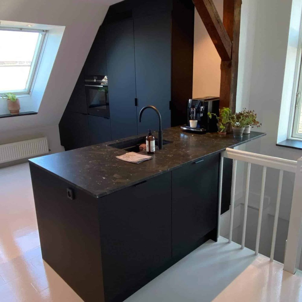 received_243388431043715